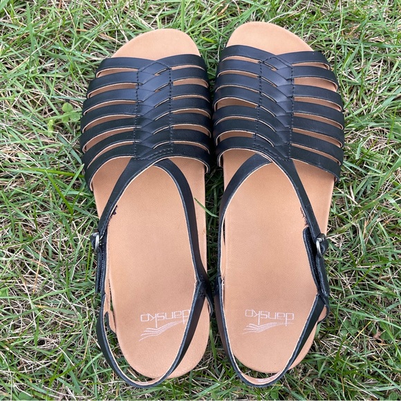 NEW women’s Dansko Sandals - Picture 4 of 7